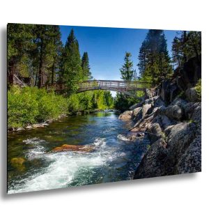 Bridge over the San Joaquin River in Devils Postpile National Monument